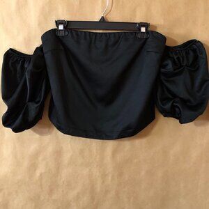 Urban Outfitters | NWT Off The Shoulder Puff Sleeve Crop Top Black Size M